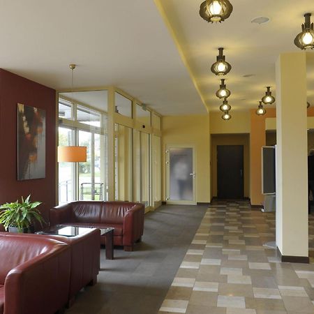 גורז'וב ווילקופולסקי Hotel Gorzow מראה חיצוני תמונה